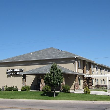 Landmark Inn And Suites Vernal Exteriör bild